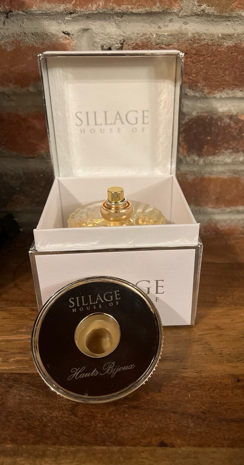 Discover Hauts Bijoux House of Sillage 2.5 oz/ 75 ml W/ Box (FOS1206) - Premium Quality Fragrances | Exclusive Releases,Fall,Fragrance,Gourmand,House of Sillage,Niche,Seasonal,Winter,Women by Feelings of Scent