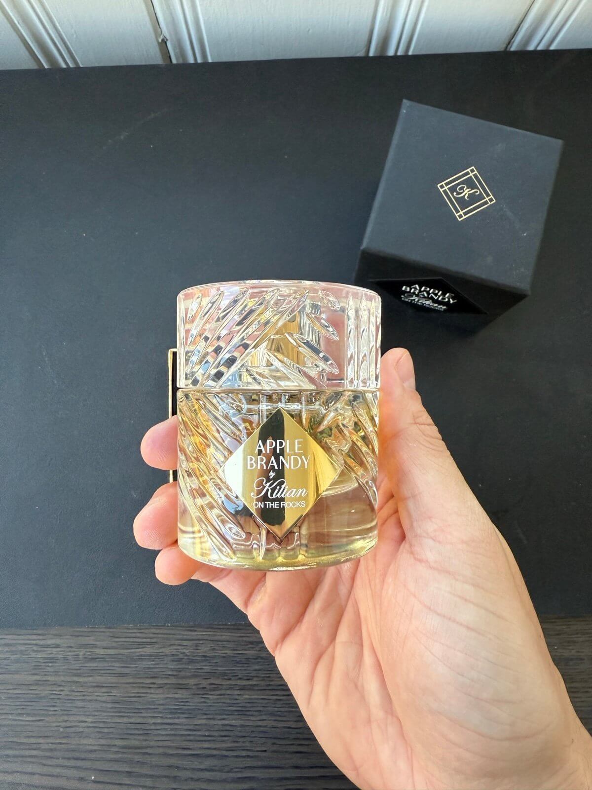 Discover Kilian Apple Brandy On The Rocks EDP 1.7oz (FOS1239) - Premium Quality Fragrances | Fall,Kilian,Niche,Rare Finds,Seasonal,Sweet & Boozy,Unisex,Winter by Feelings of Scent