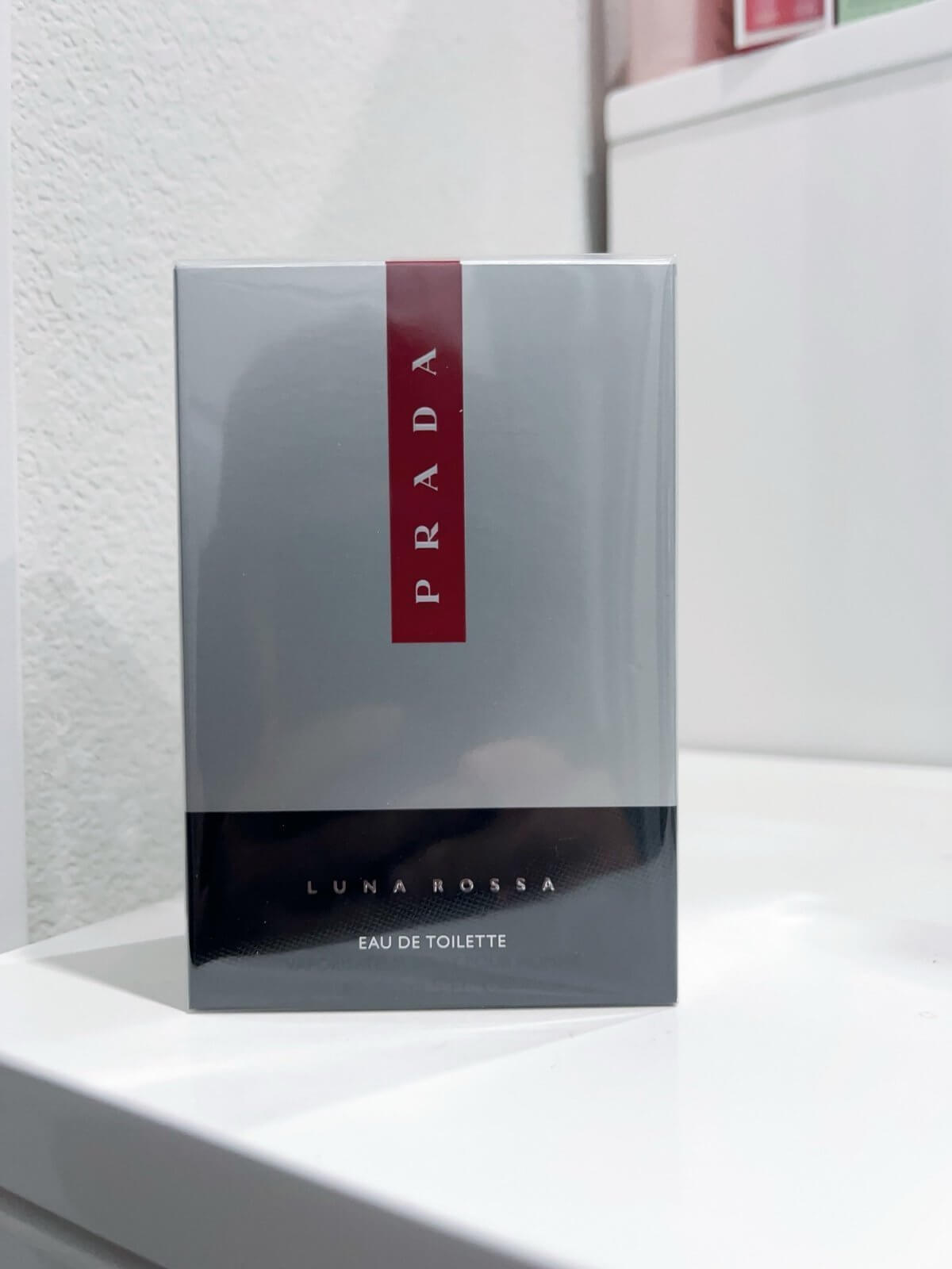 Discover SEALED Prada Luna Rossa Eau de Toilette 150ml/5oz (FOS1412) - Premium Quality Fragrances | Best Seller,Citrus & Fresh,Designer,Fragrance,Man,Prada,Seasonal,Spring,Summer by Feelings of Scent