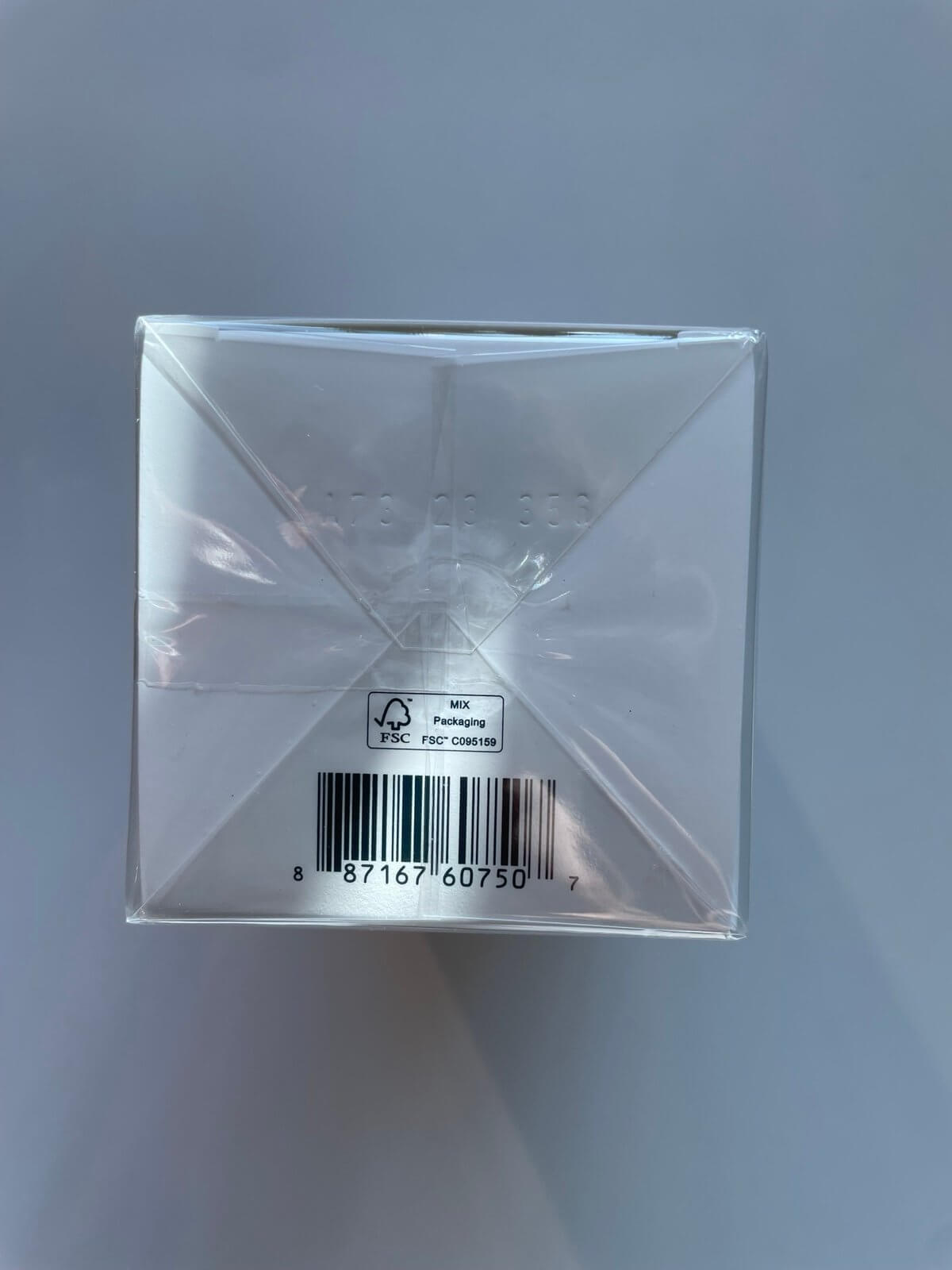 Discover Estée Lauder Perfume (FOS1170) - Premium Quality Fragrances | Best Seller,Designer,Estée Lauder,Floral Notes,Fragrance,Seasonal,Spring,Summer,Women by Feelings of Scent