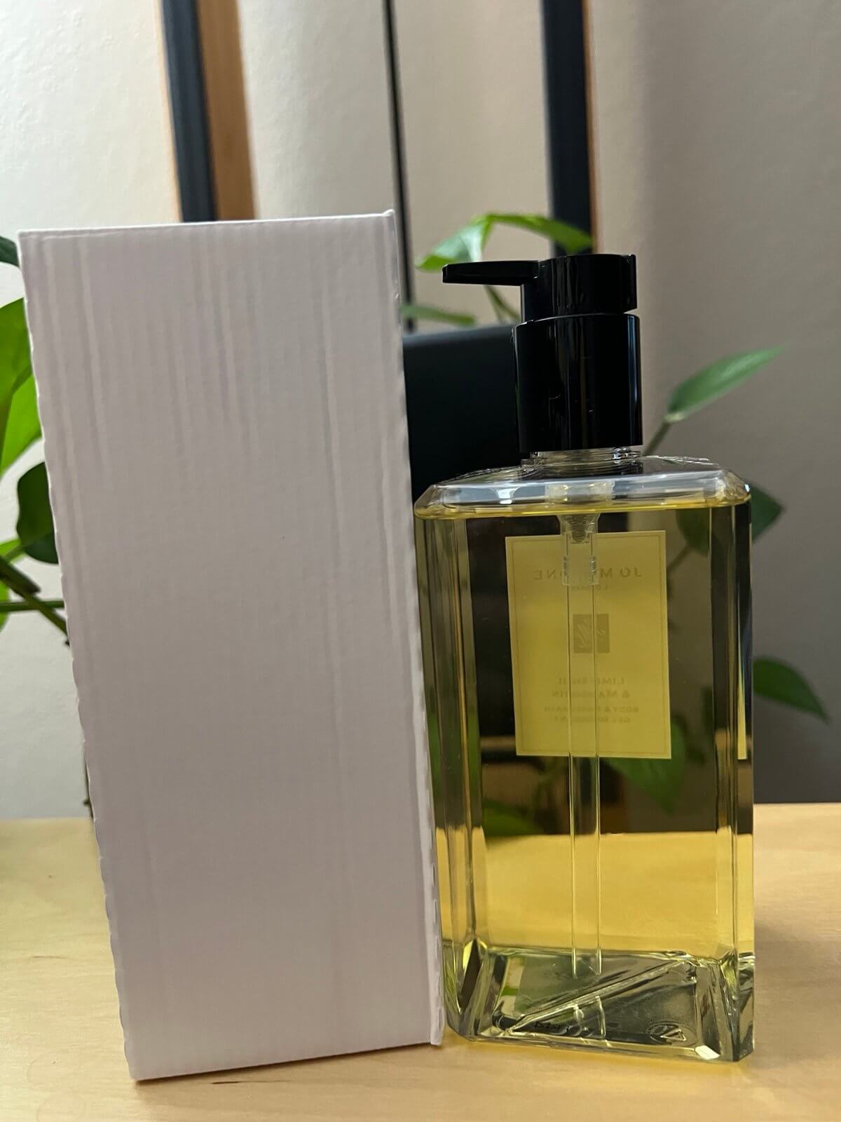 Discover New Jo Malone Lime Basil & Mandarin Body & Hand Wash 500ml (FOS1321) - Premium Quality Fragrances | Citrus & Fresh,Fragrance,Highly Rated,Jo Malone,Niche,Seasonal,Spring,Summer,Unisex by Feelings of Scent