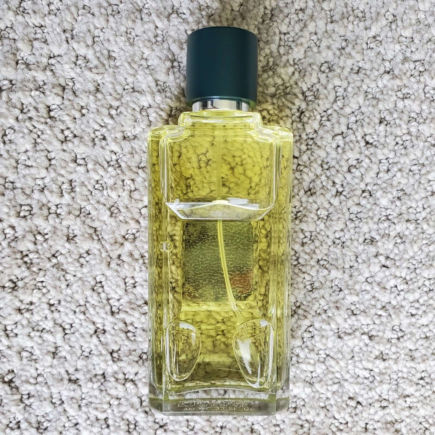 Discover Guerlain Vetiver 100mL / 3.3oz EDT (FOS1202) - Premium Quality Fragrances | Designer,Fragrance,Guerlain,Highly Rated,Man,Seasonal,Spring,Summer,Woody & Earthy by Feelings of Scent