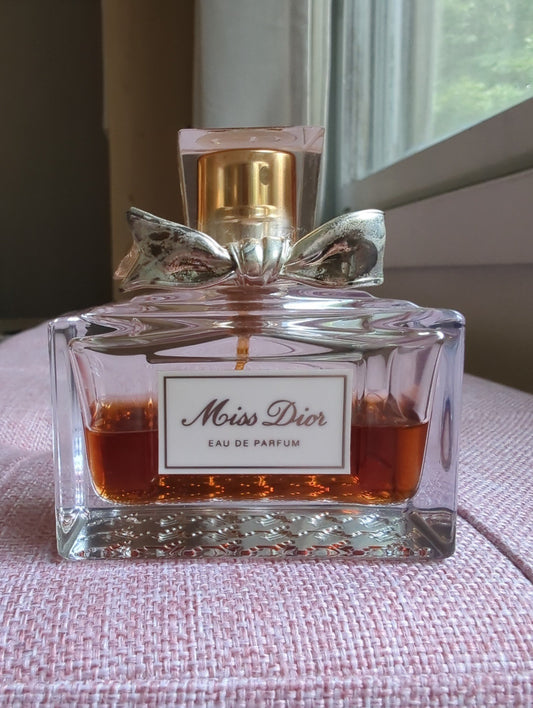 Discover Christian Dior Miss Dior 2017 rare, metal bow, 50 ml 1.7oz EDP eau de parfum (FOS1104) - Premium Quality Fragrances | Designer,Dior,Floral Notes,Fragrance,Rare Finds,Seasonal,Spring,Summer,Women by Feelings of Scent