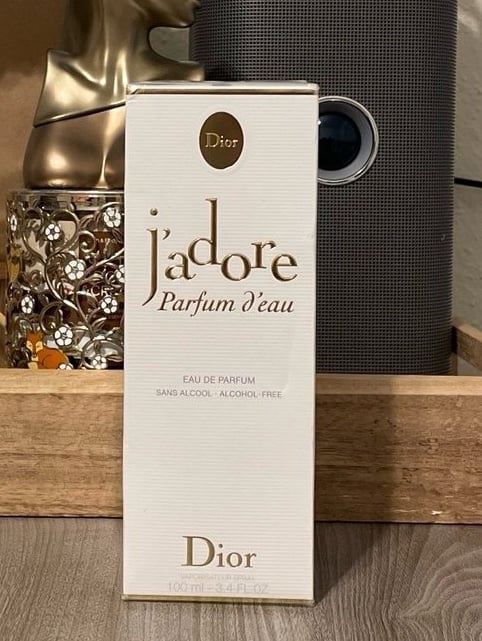 Discover Dior Jadore Parfumerie Deau 3.4 Oz (FOS1137) - Premium Quality Fragrances | Designer,Dior,Floral Notes,Fragrance,Highly Rated,Seasonal,Spring,Summer,Women by Feelings of Scent