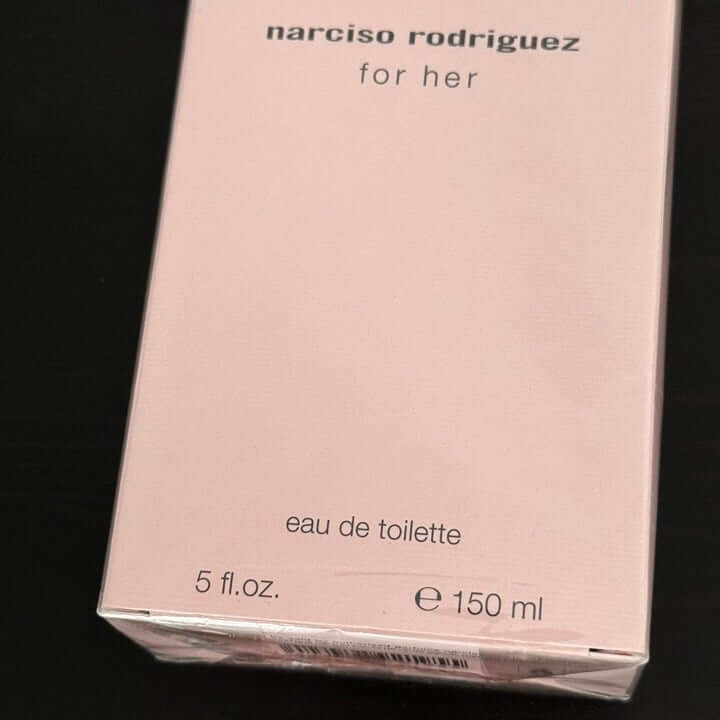 Discover Narciso Rodriguez FOR HER EDT perfume (FOS1311) - Premium Quality Fragrances | Best Seller,Designer,Floral Notes,Fragrance,Narciso Rodriguez,Seasonal,Spring,Summer,Women by Feelings of Scent