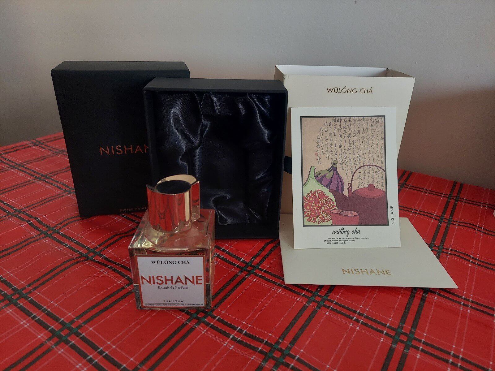 Discover Nishane Wūlóng Chá Extrait de Parfum Full Size 100ml 3.4oz (FOS1335) - Premium Quality Fragrances | Citrus & Fresh,Fragrance,Niche,Nishane,Rare Finds,Seasonal,Spring,Summer,Unisex by Feelings of Scent