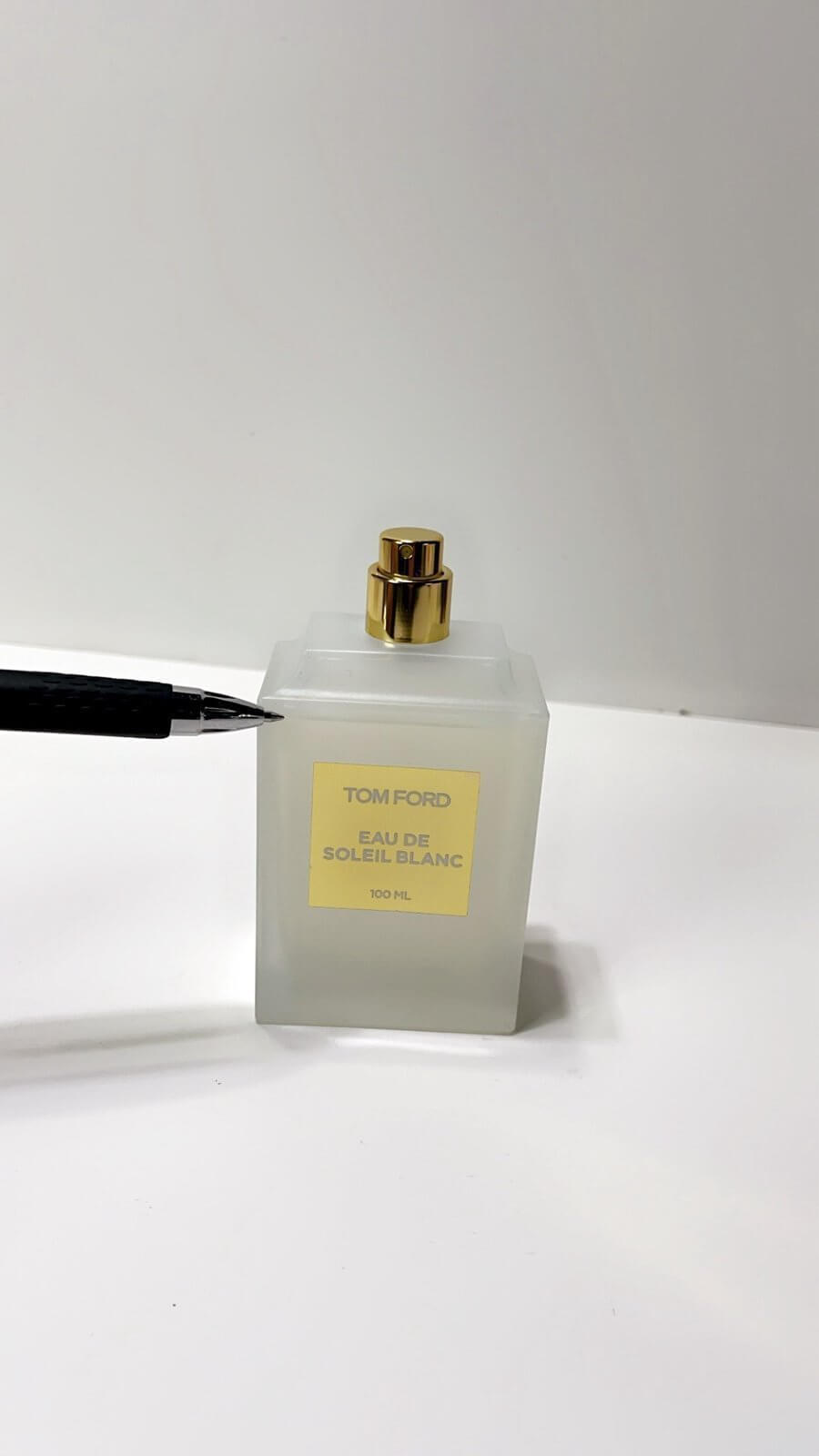 Discover Tom Ford Eau de Soleil Blanc...3.4oz/100ml...100% AUTHENTIC..No Cap/Box. (FOS1434) - Premium Quality Fragrances | Best Seller,Citrus & Fresh,Designer,Fragrance,Seasonal,Spring,Summer,Tom Ford,Unisex by Feelings of Scent