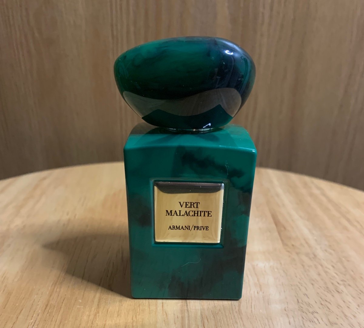 Discover Armani Prive Vert Malachite 1.7oz (FOS1028) - Premium Quality Fragrances | Fragrance,Giorgio Armani,Highly Rated,Niche,Seasonal,Spring,Summer,Unisex,Woody & Earthy by Feelings of Scent